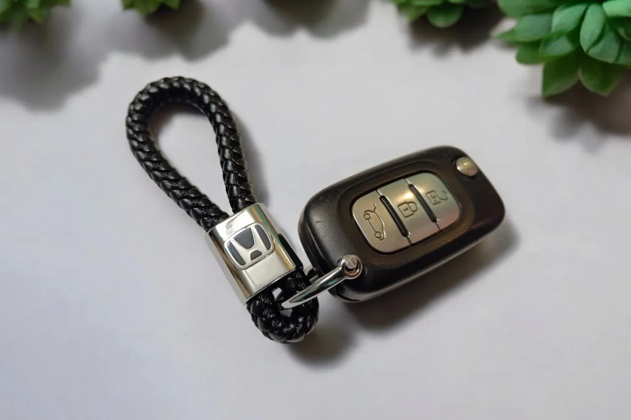 Ремешок кожаный плетеный на ключи с логотипом Honda